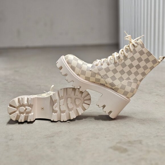 Checkered Platform Lace-Up Ankle Boots With Chunky Lug Soles - Beige & Cream - W - Picture 5 of 7